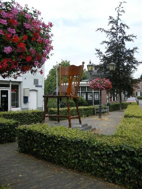 Het Groene Bed Oirschot 4*,